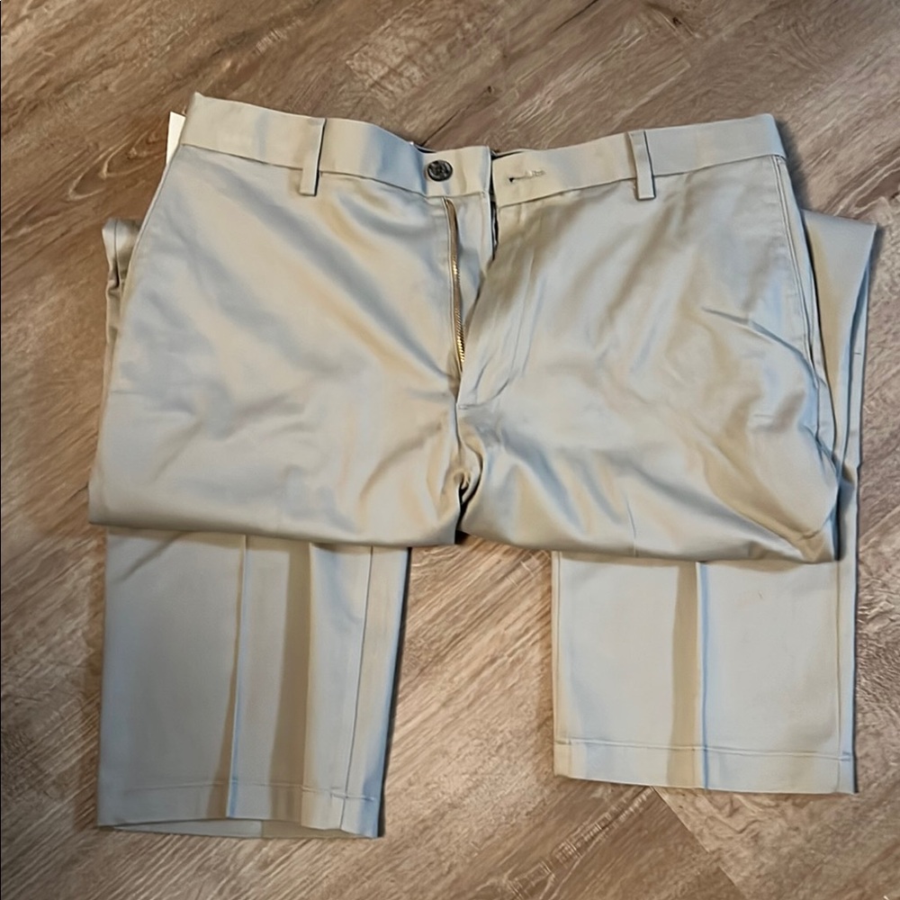 Men's Classic Tan Pants